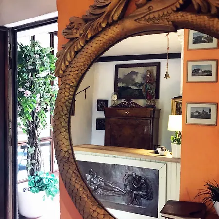 Dworek Adamski 3* Валбжих