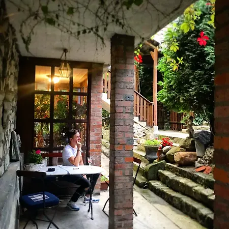 Dworek Adamski 3* Wałbrzych