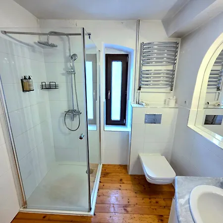 Bed and Breakfast Dworek Adamski