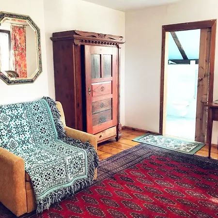 Dworek Adamski 3* Wałbrzych