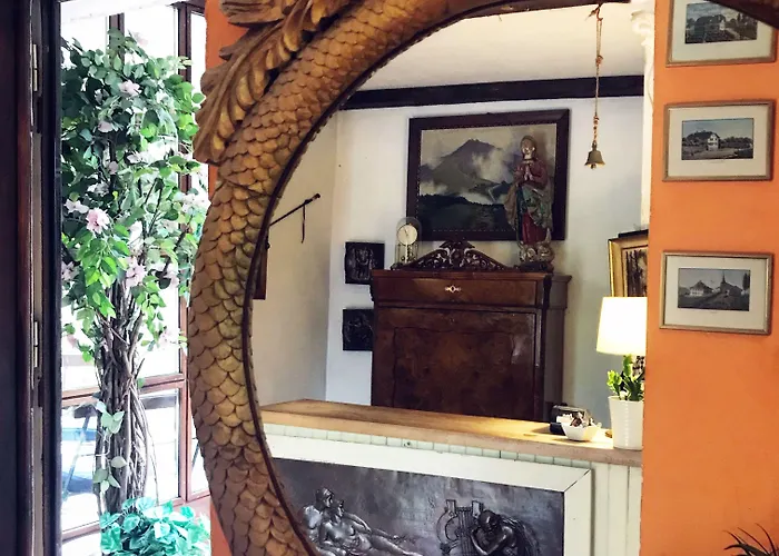 Dworek Adamski 3* Walbrzych