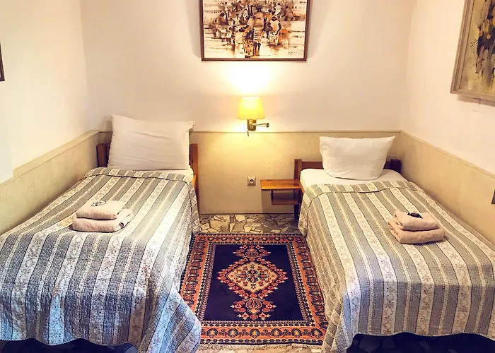 Bed & Breakfast Dworek Adamski Walbrzych