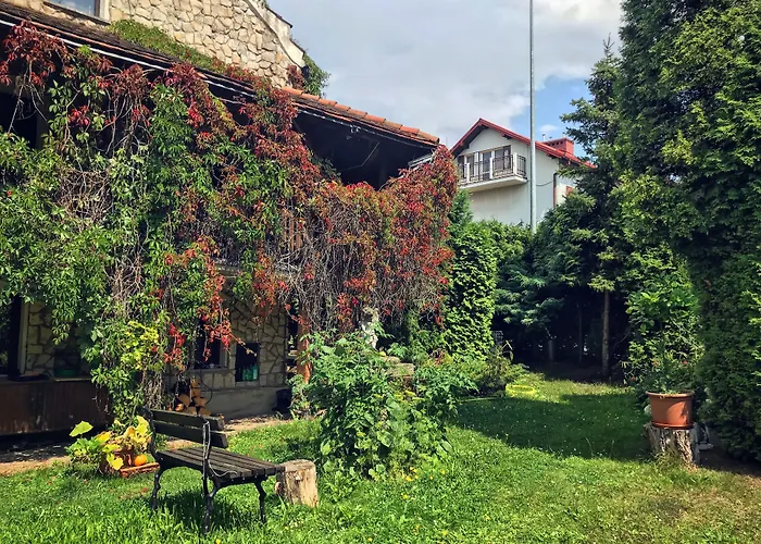 Dworek Adamski Panzió