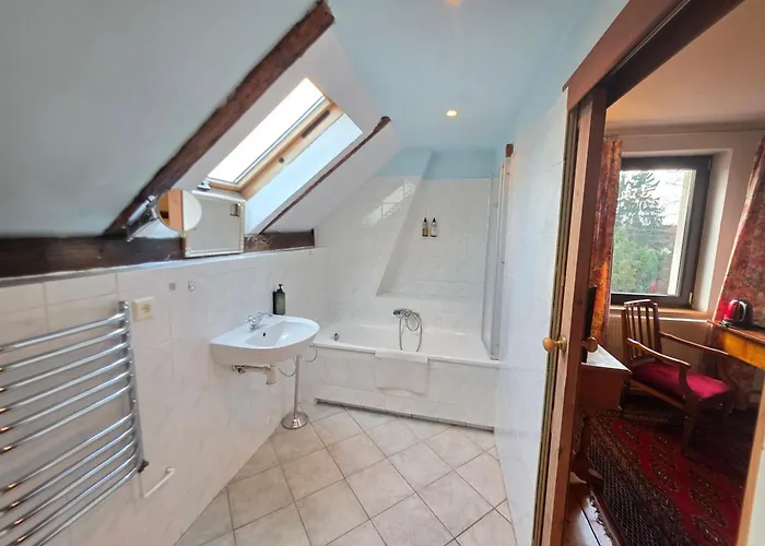 Dworek Adamski 3* Walbrzych